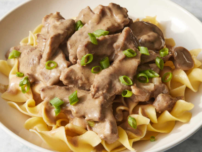 Beef stroganoff  